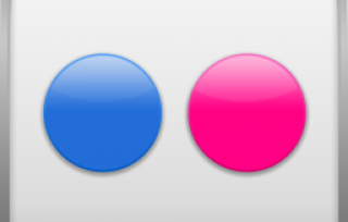 Flickr Finally Goes Android